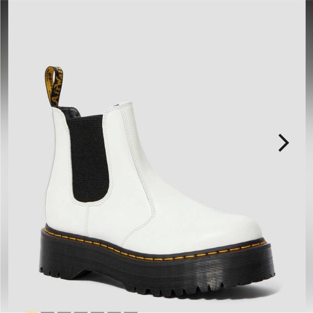Doc Marten White Quad Chelsea Boot - Picture 2 of 6